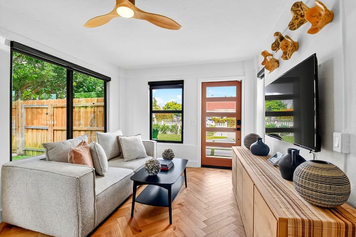 Modern Cottage 8 Min To The Beach Early Check In! - West Palm Beach