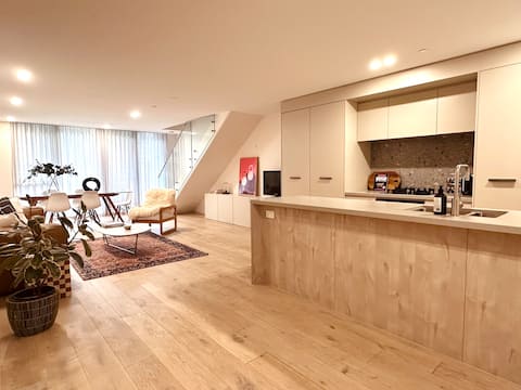 Spacious & Modern 2BR Terrace | Central Location