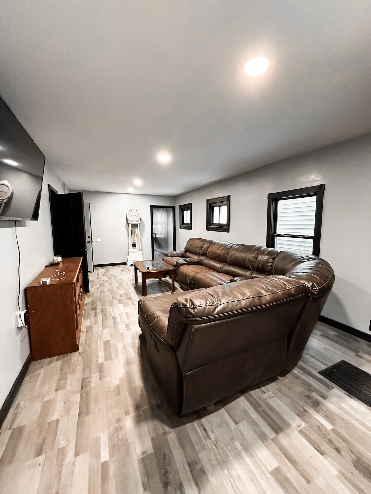 غرفة المعيشة 1