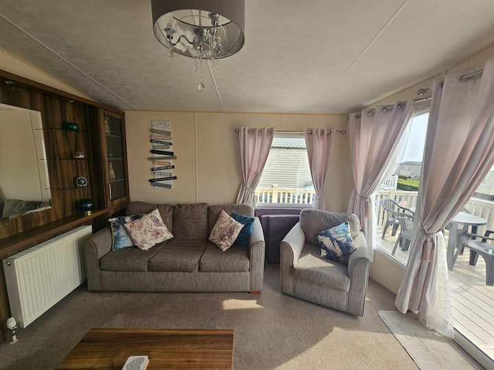Rowan Haven, Devon Cliffs - Exmouth