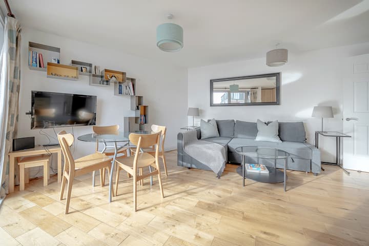 Bright & Chic 1br In Victoria - Londres