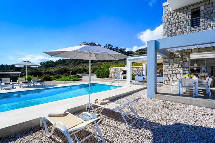 Canyon Sea Side gallery image 3