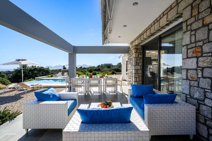 Canyon Sea Side gallery image 2