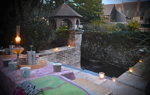 Nature living room and game room