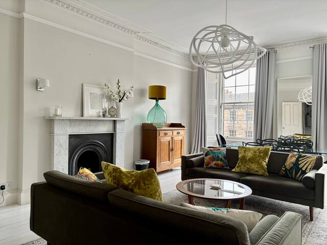 Luxury, Spacious, City Apartment