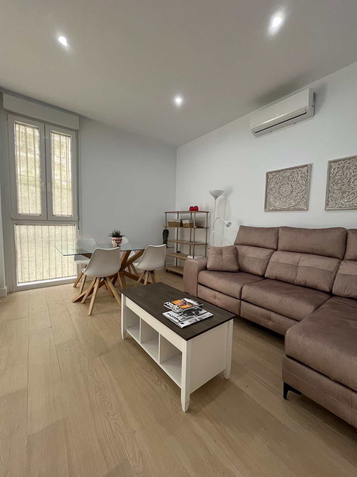 Propiedad de Airbnb exitosa: Nervion premium suites a2 en Nervión