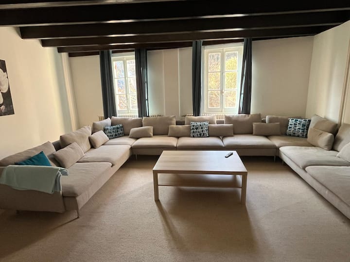 Maison Spacieuse 6 Chambres, 5 Sdb à Aubeterre - Aubeterre-sur-Dronne