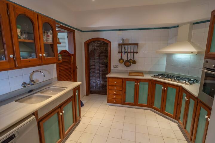 St. Jaume · Pool & Garden House Near Barcelona - Igualada