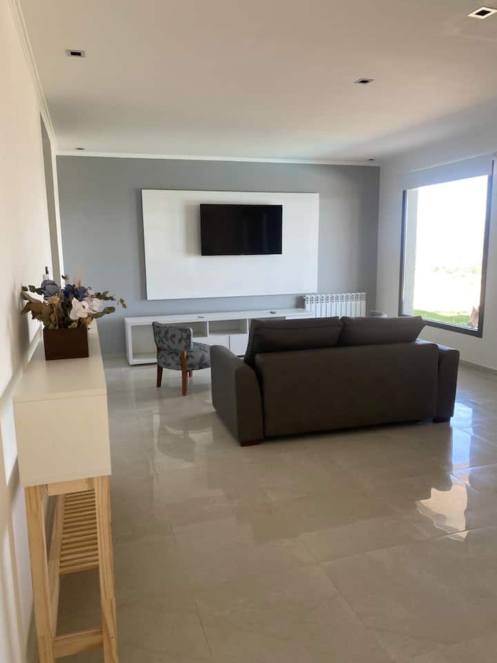 Casa Moderna Con Vista A La Ciudad 1 - Villa Carlos Paz