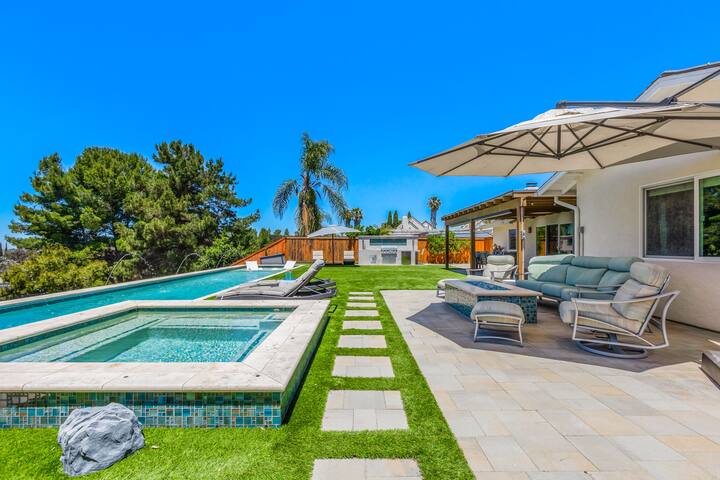 Luxury Agua de Sol-View/Pool/Spa/Sauna/Trampoline gallery image 2