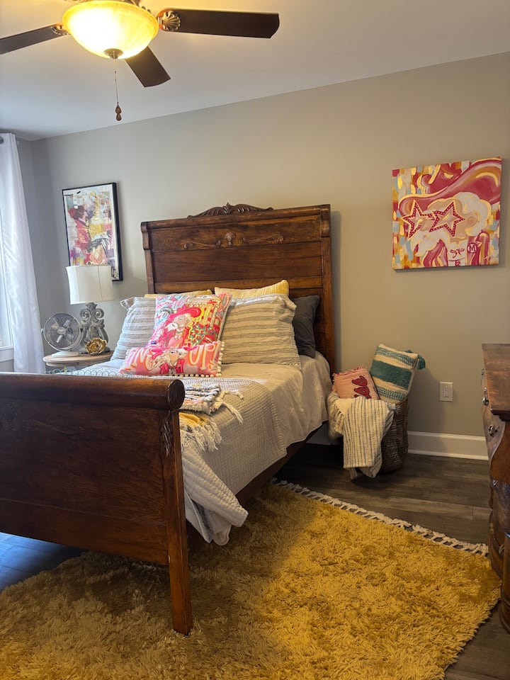 The Cottage - New Albany, MS