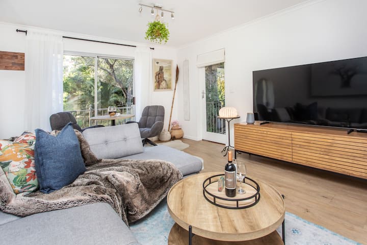 Charming Living 2bedroom•pool•parking•security•42 - Cape Town