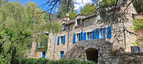 Private beach house Gorges Tarn