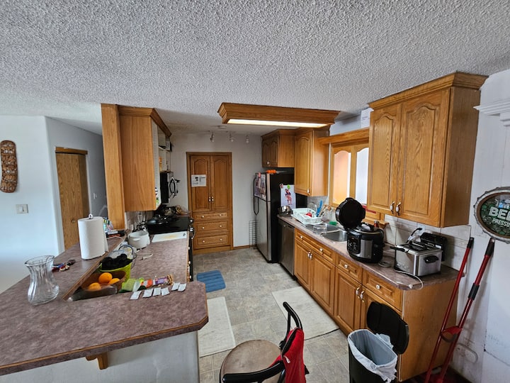 Birchwood Sunshine Ranga - Fort McMurray