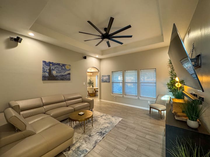 University Retreat 3b 2bth Patio - McAllen, TX