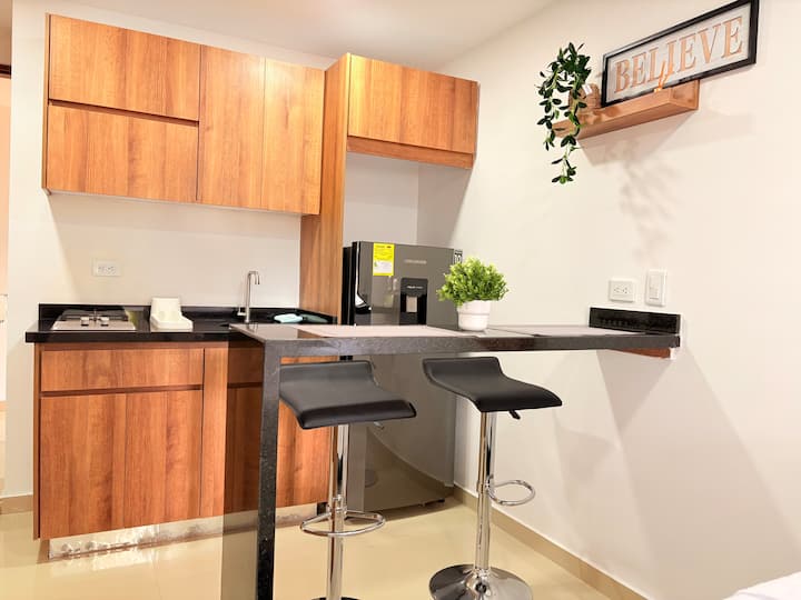 Apartamento Al Sur De Cali | Aire Acondic | - Cali