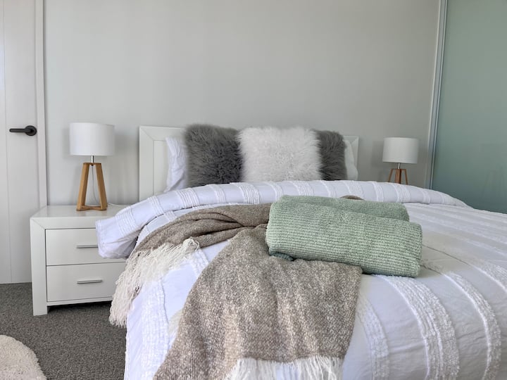 Comfortable and cosy bed. All linen is fresh and supplied for your stay to make it simple and comfortable.