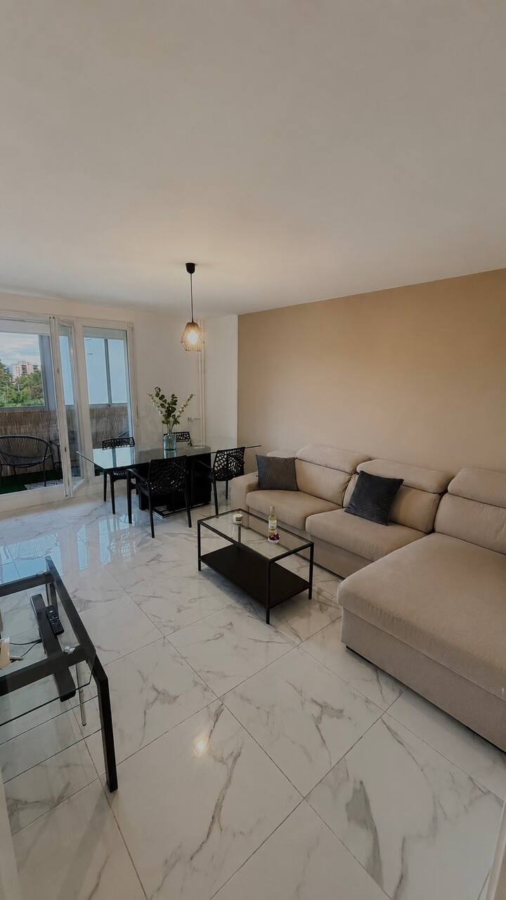Appartement Calme, Spacieux Avec Loggia - Clermont-Ferrand