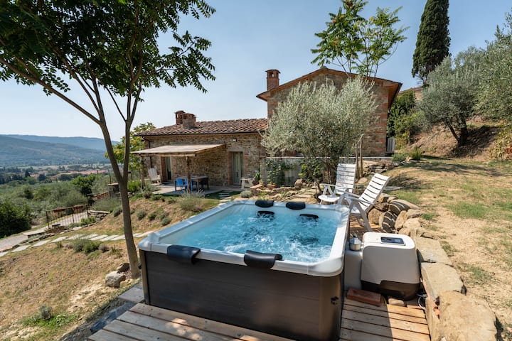 Stunning Stone Villa In The Tuscan Countryside - Arezzo