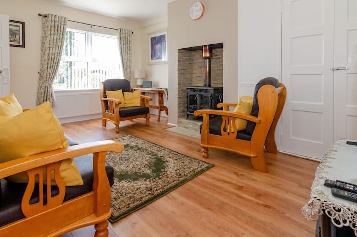 30 Marian Park - Luxury Townhouse - Buncrana