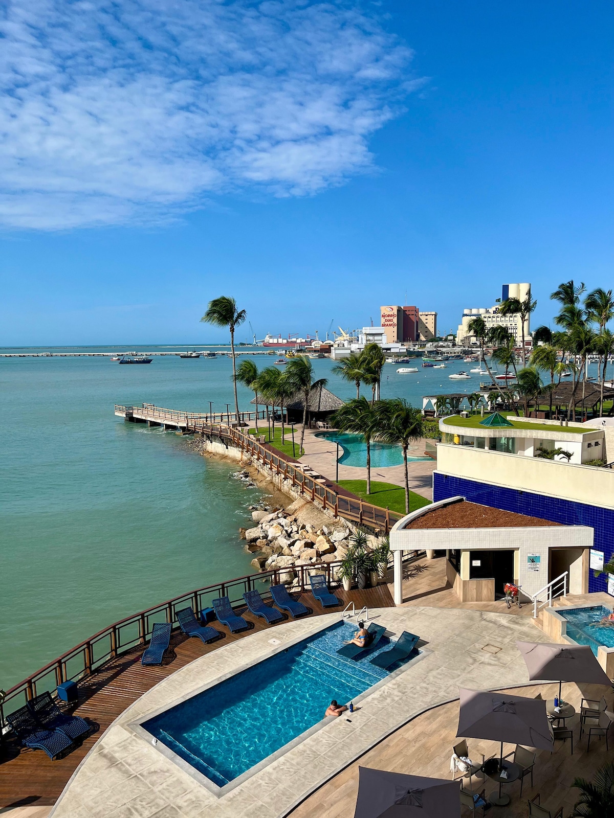 Foto do anúncio de FLAT BEIRA MAR em Fortaleza! em Mucuripe, Fortaleza