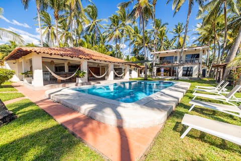 Tuscania House "Oceanfront" - La Libertad