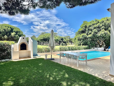 Vila do Golfe - private pool