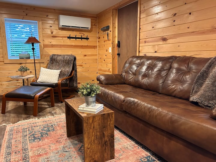 The Cuyuna Bunkhouse - New Sauna - Crosby, MN