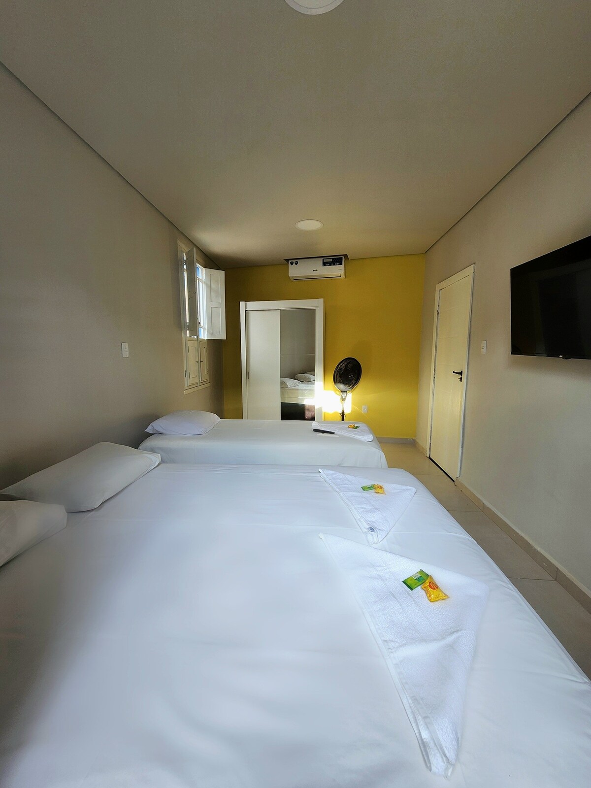 غرفة النوم 1