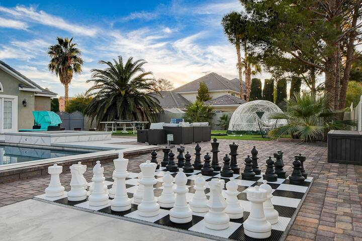 Grand Villa estate gallery image 5