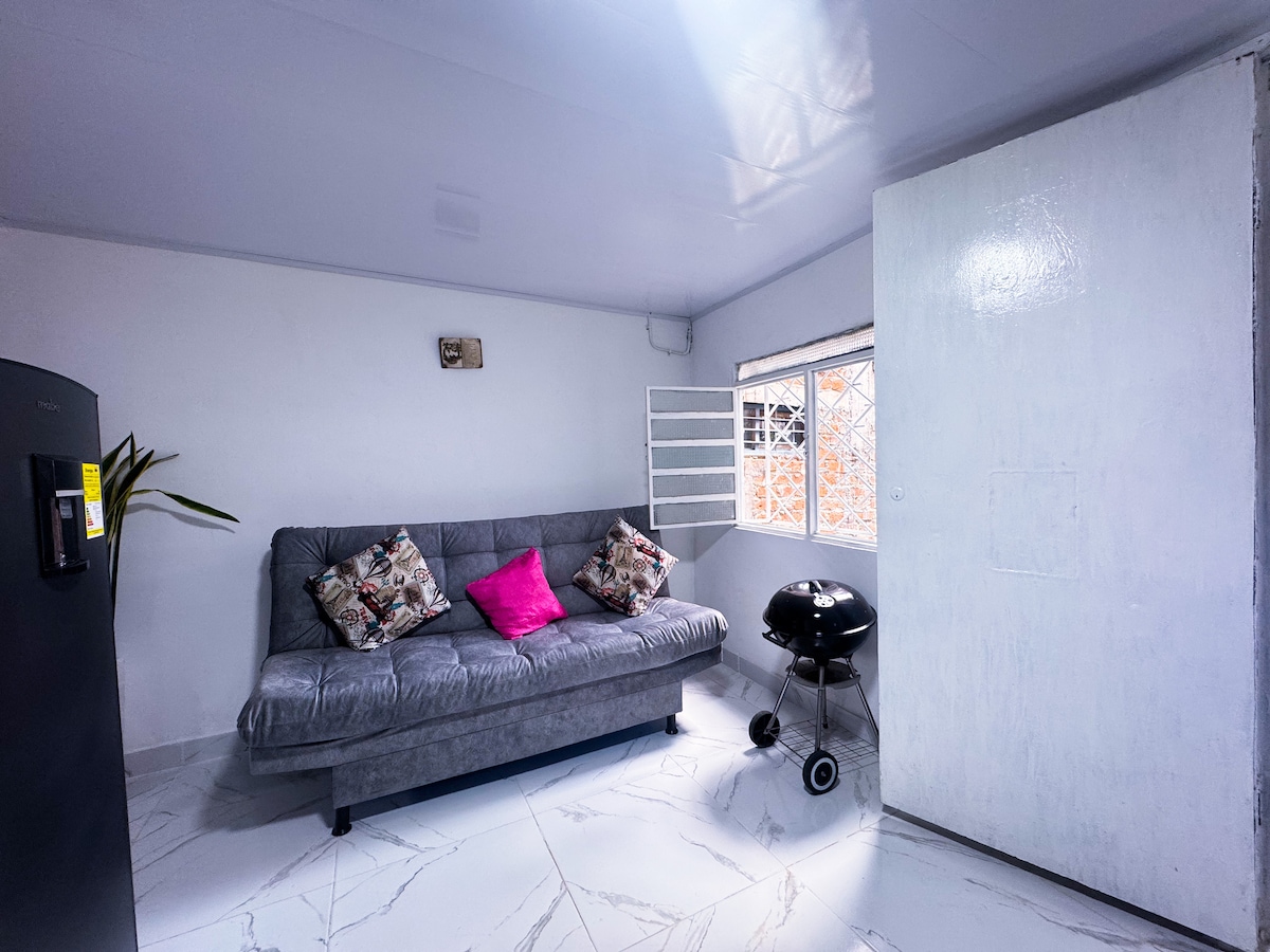 მისაღები ოთახი