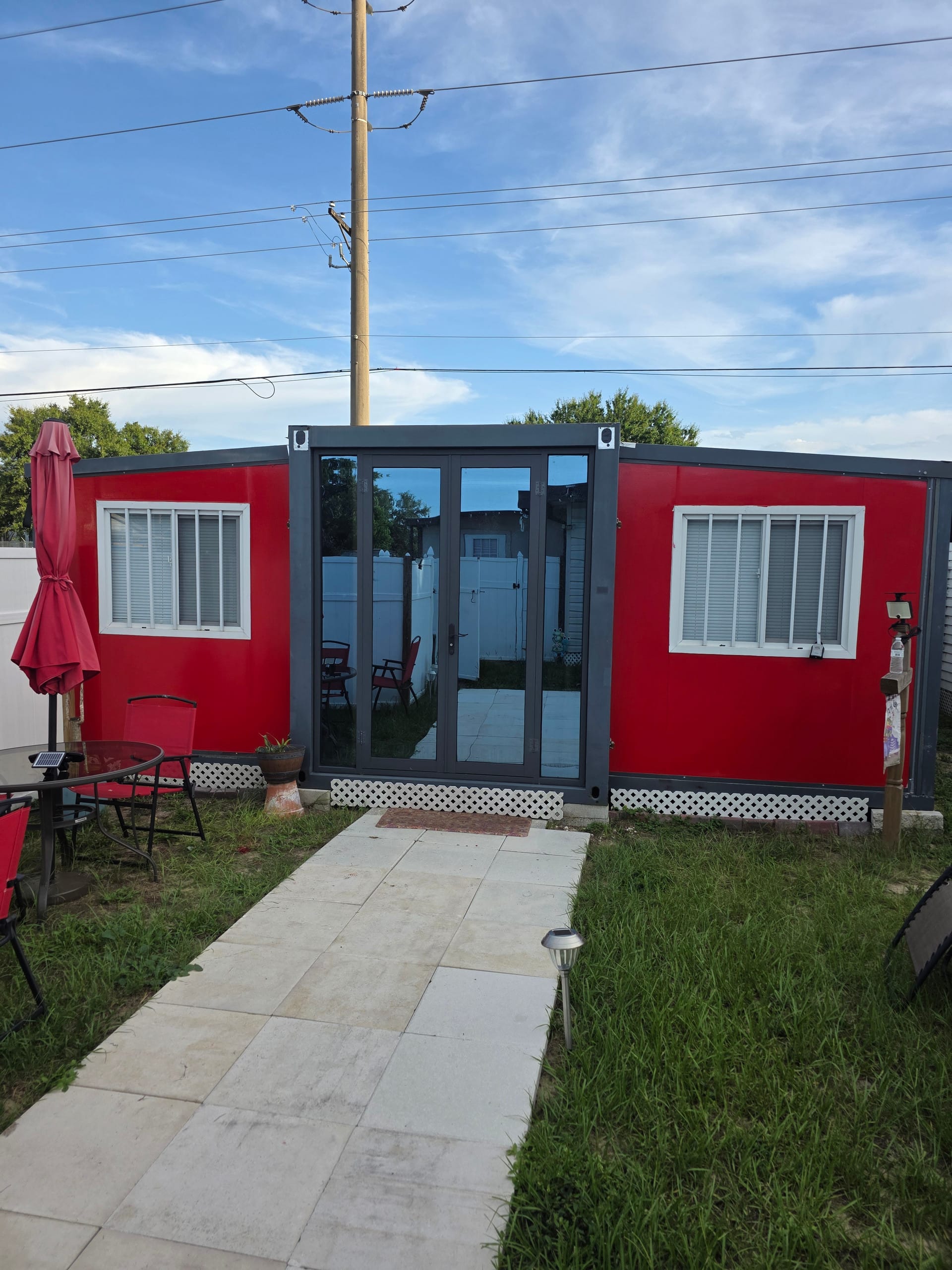 foldable house 2 nights or more prefer a long term