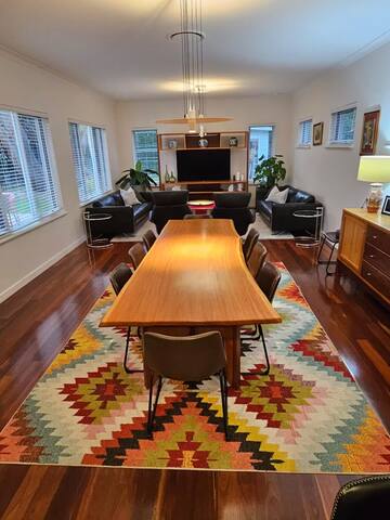 Nedlands Family Home gallery image 3