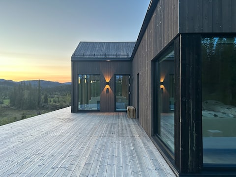 Modern cabin in Øyfjell