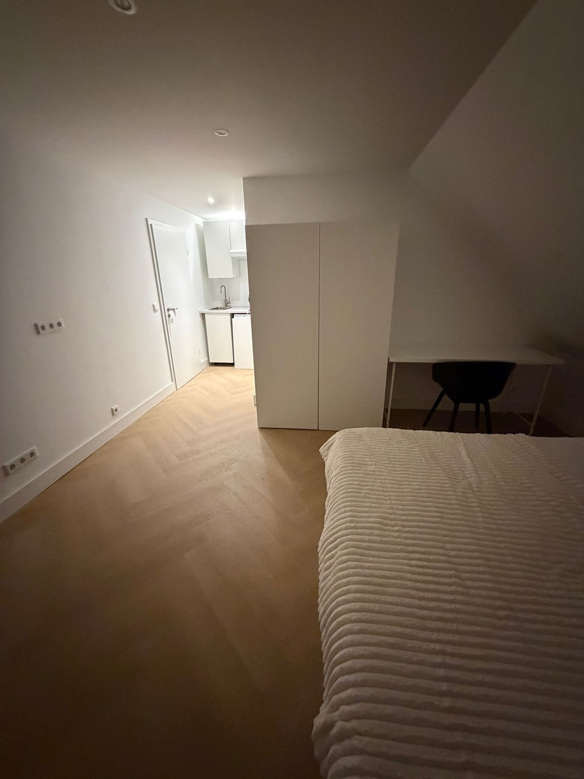 Luxurious Messe business studio in a quiet forest