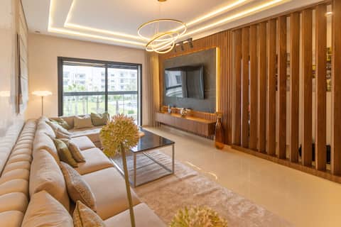 Top Airbnb: Luxury apartment with pool view in Charrate