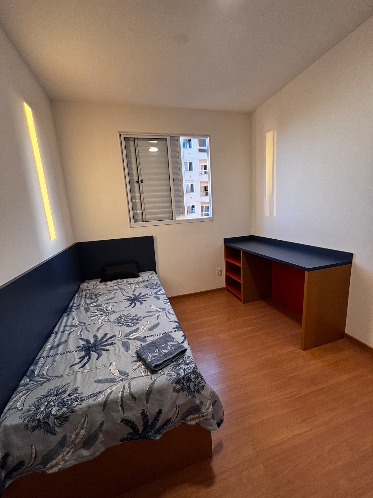 غرفة النوم 2