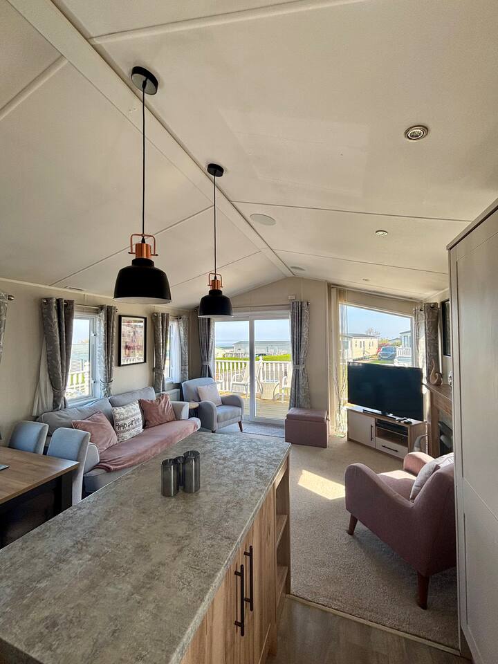Caravan In Beautiful New Quay Wales - New Quay