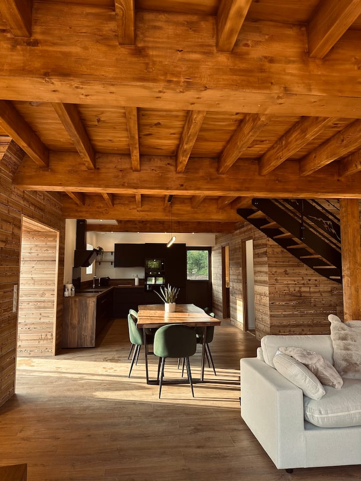 Chalet De Luxe 5* Avec Piscine Chauffée Et Jacuzzi - Lourdes