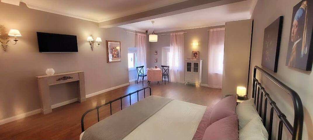 Suite Benedict Pantheon gallery image 4