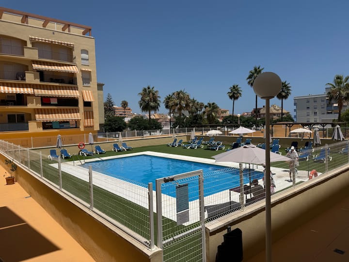 Sabinillas. Apartamento A Metros De La Playa. - Manilva