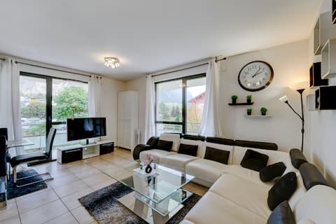 EMbnb A95.1 | Sublime T4 mountain view 50 m from Geneva