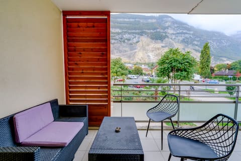 Airbnb A95.1 | T4 Family · Alps View · 50 m from Geneva
