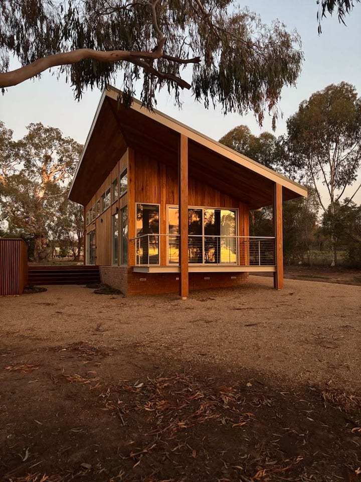 Mansfield Hilltop Retreat - Mansfield