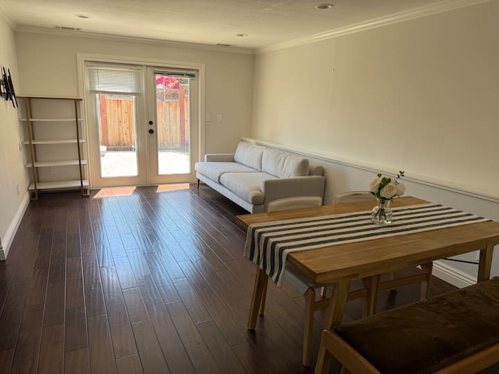 1 Bed/1 Bath Guest House - Concord, CA