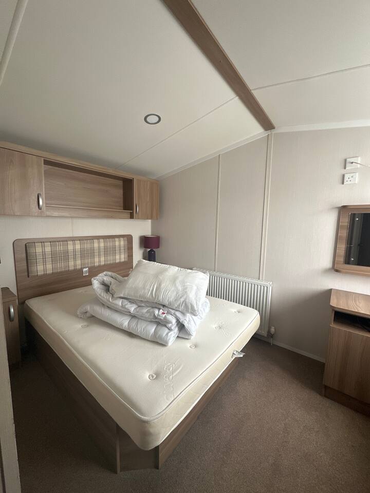 საძინებელი 3