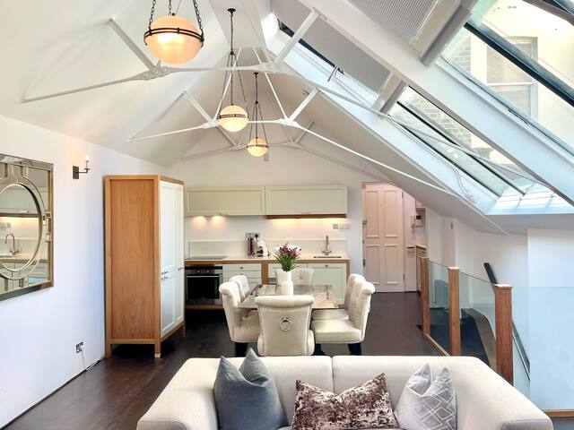 The Ophelia Gardens by Sloane Square gallery image 5