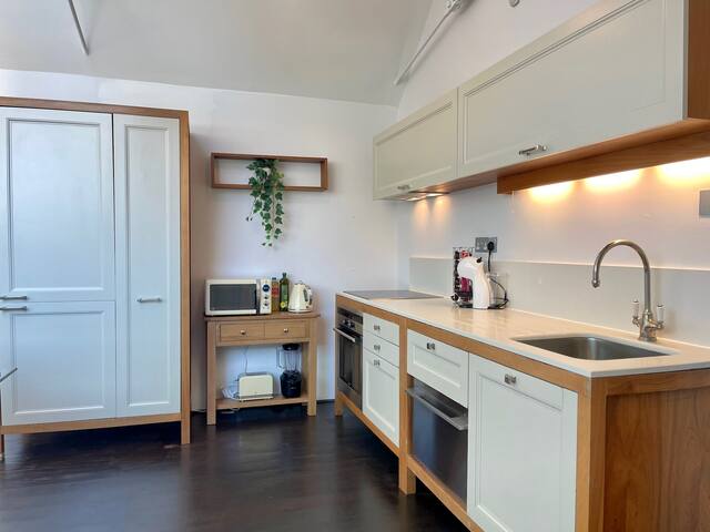 The Ophelia Gardens by Sloane Square gallery image 3