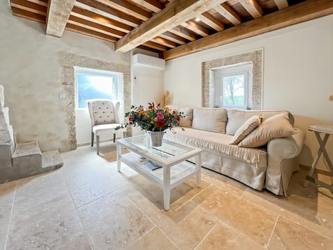 Top Airbnb: Mazet side in Uzès