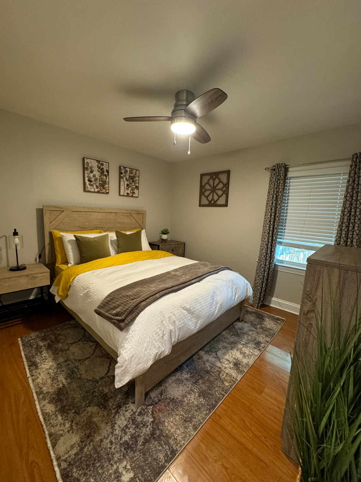 საძინებელი 1